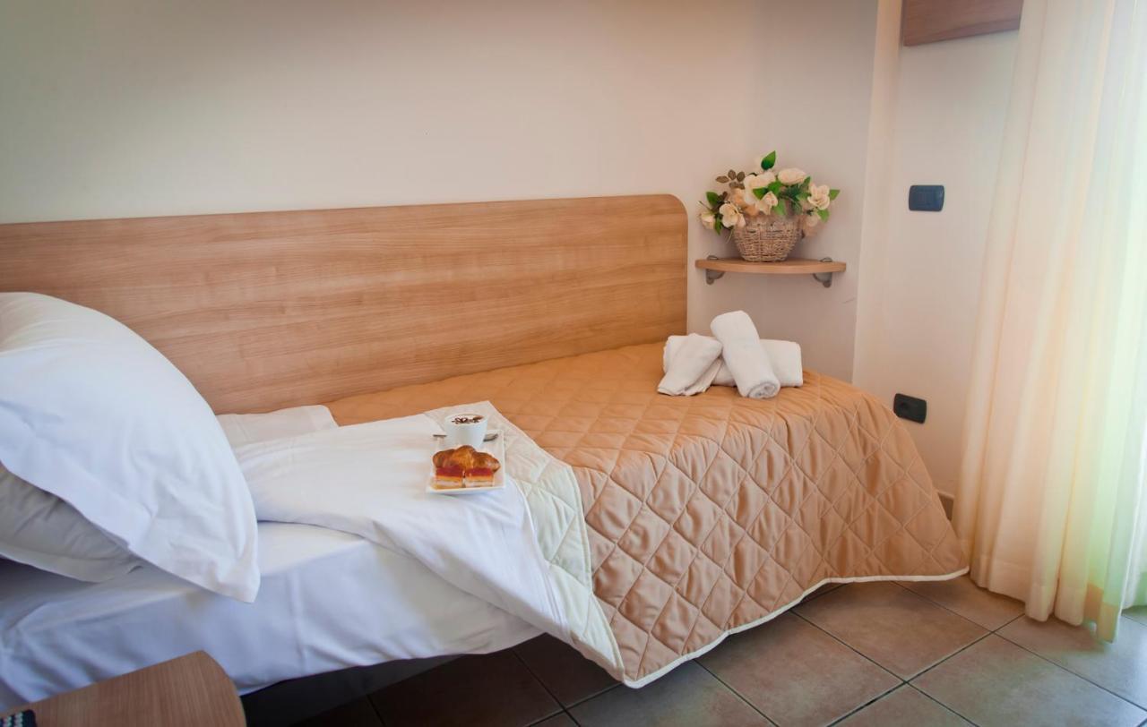 Hotel Costazzurra By Interlux Ρίμινι Εξωτερικό φωτογραφία